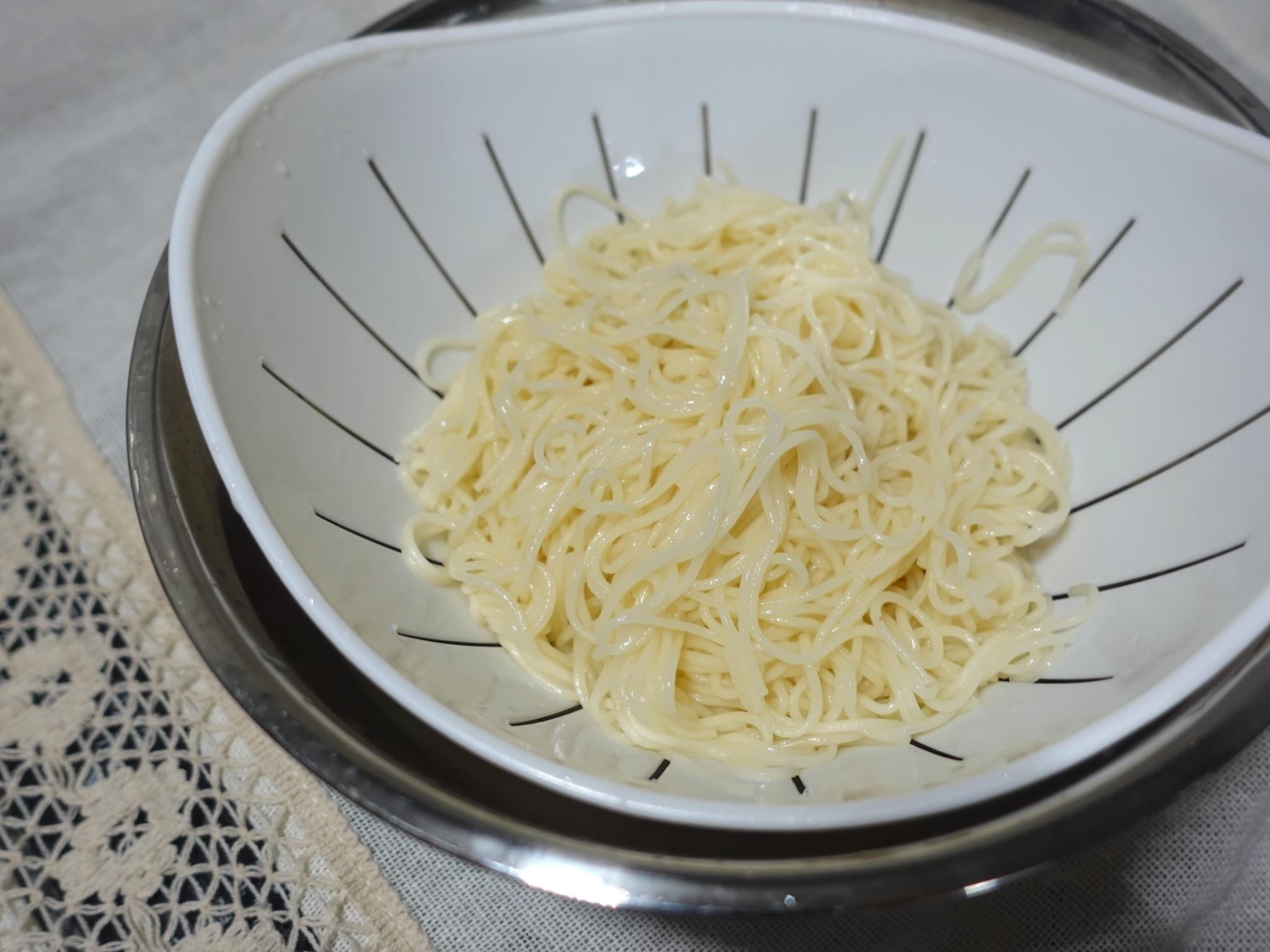 いつもの素麺にひと手間でヘルシー絶品 大葉香る出汁トマトそうめん レシピル