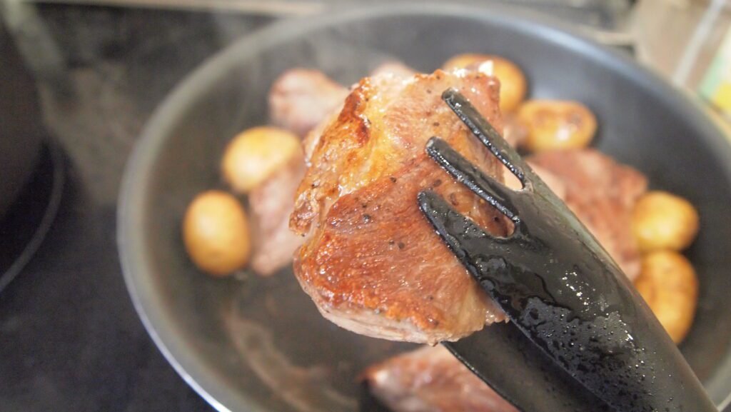 ポイントはお肉の下処理と焼き目！