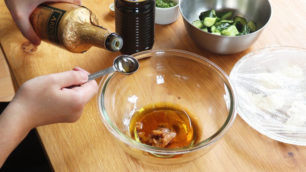 和の酢の物に、隠し味の「オリーブオイル」が美味しさの秘訣