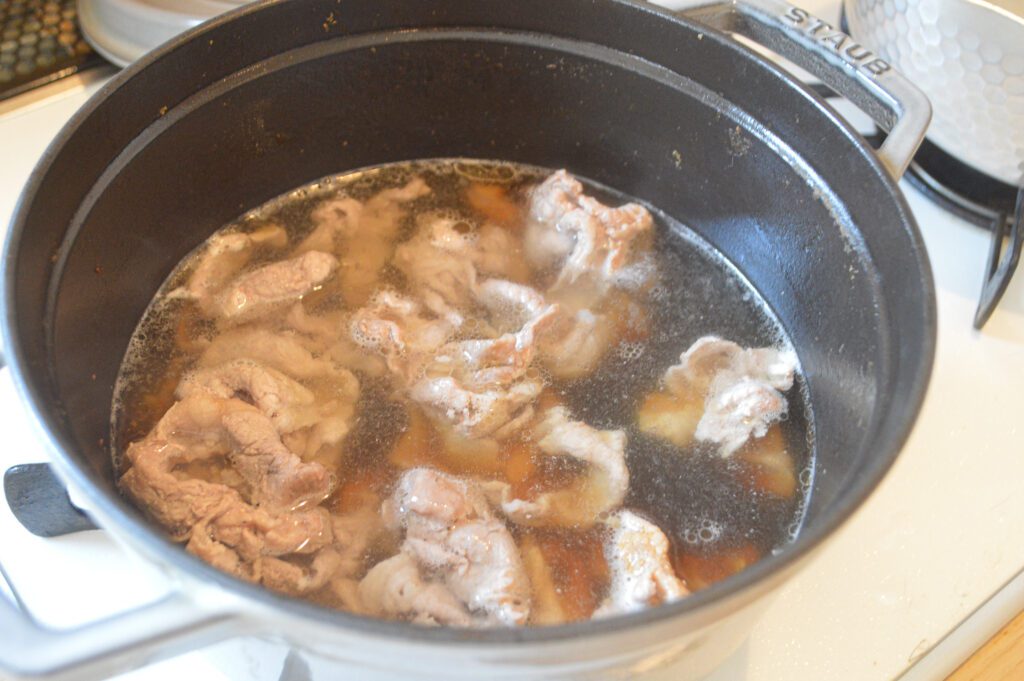 豚こま肉はゆっくり柔らかく煮るのがおいしく仕上がるポイント